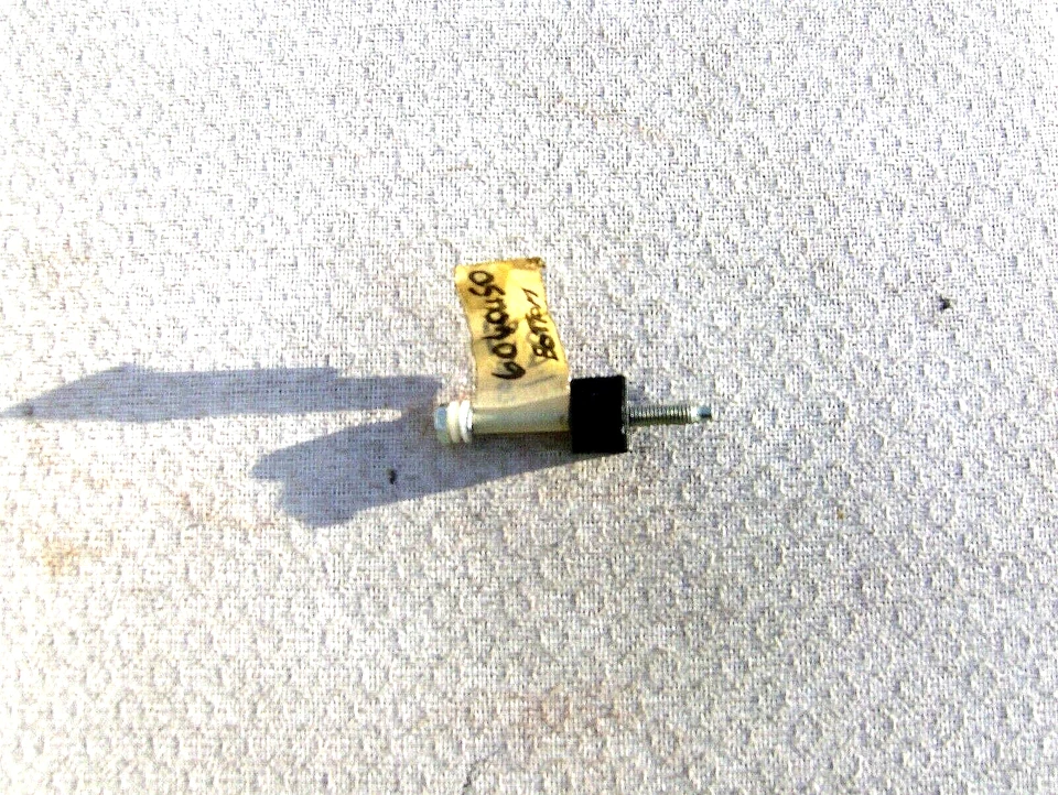 FORD CORTINA HEAD LAMP ADJUSTER - Image 1 of 1