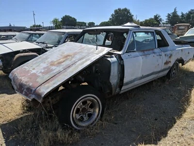 1965 OLDSMOBILE CUTLASS F85 2DR POST MISC NUTS & BOLTS PARTING OUT COMPLETE CAR - Image 1 of 4