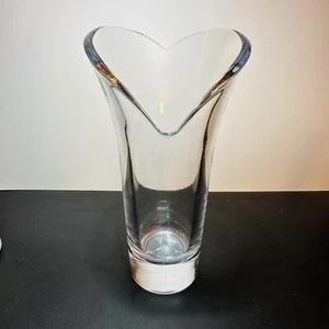 Mikasa Heart Lead Crystal Glass Vase Amorosa 8.5" - Picture 1 of 6