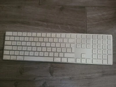 Apple Magic Keyboard mit Ziffernblock - Spacegrau (MRMH2B/A) - Bild 1 von 4