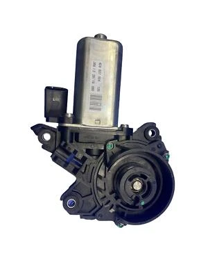 AUDI RS7 2014-2017 OEM PUERTA DELANTERA DERECHA ASISTIDA CIERRE MOTOR UNIDAD DE MONTAJE Foto 1 de 4