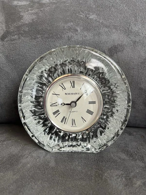 Futura Round Crystal Desk Clock#WX116/680  by Home Beautiful 5” Battery Operated - Image 1 of 4