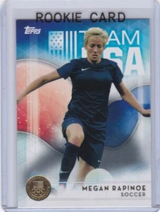 MEGAN RAPINOE ROOKIE CARD Team USA Topps Soccer RARE $$ GOLD MEDAL VERSION RC! - Picture 1 of 2