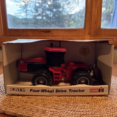 Ertl Case IH 9150 4WD Tractor Special Edition  1/32 - Image 1 of 4