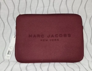 Marc Jacobs New York Tablet Sleeve Padded Red Zip Logo Dark Cherry - Picture 1 of 10