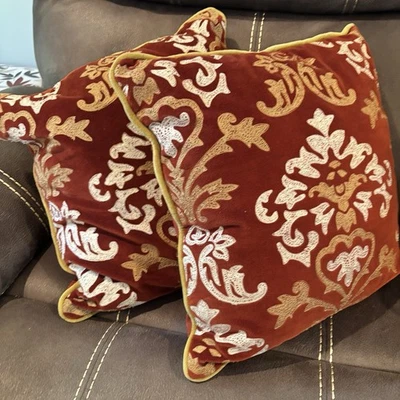 Pier One Damask Accent Throw Pillows Burnt Orange Gold 18x18” Zip Closure “READ” - Image 1 of 4