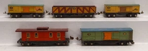 Lionel Vintage O Assorted Freight Cars: 1679, 1717, 1719, 1722 [5] - Picture 1 of 4