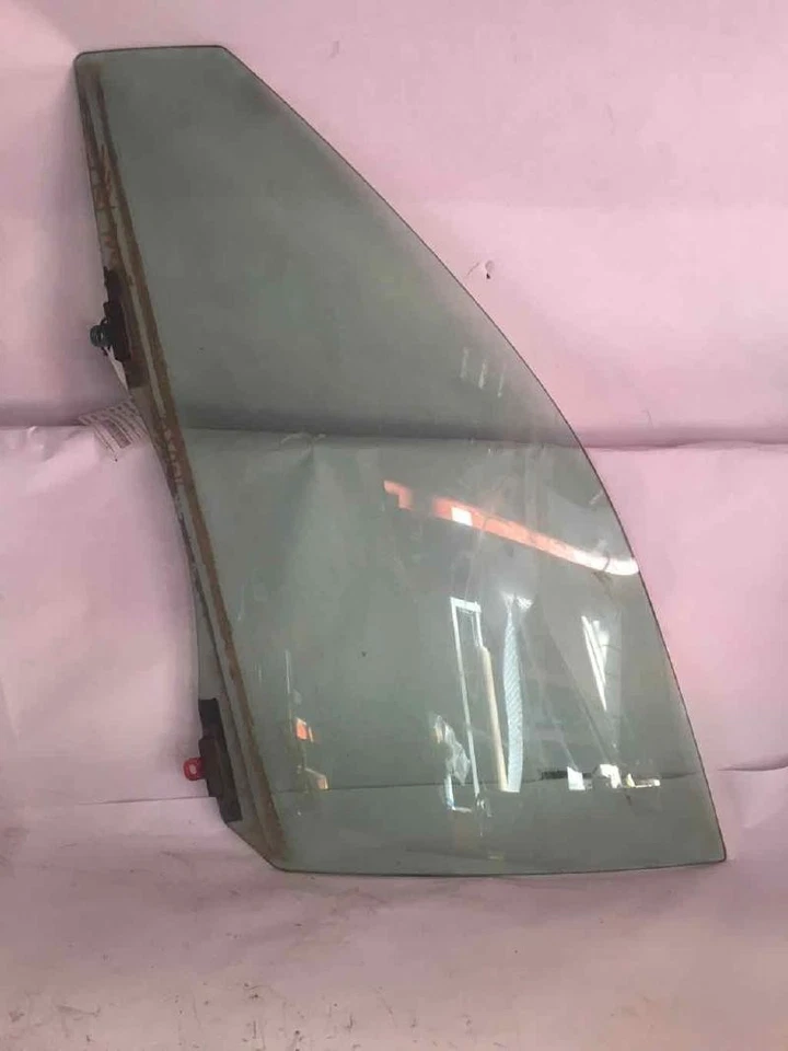 Front Door Glass/window LEXUS GS300 Left 98 99 00 01 02 03 04 05 Foto 1 de 1