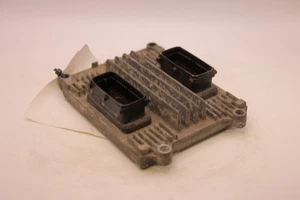 Genuine OEM Saturn 12586597 Engine Control Module ECM ECU Fits 2004 Saturn Vue  - Picture 1 of 5