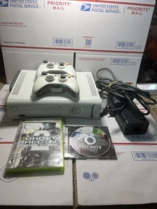 Xbox 360 Bundle - Jasper - 60 GB - 2 Games & 2 Controllers - Great - READ - Picture 1 of 23