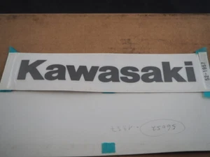KAWASAKI NOS -0687- MARK, UPP COWLING, KAWASAKI 56052-1957 KLE650 VERSYS - Foto 1 di 3