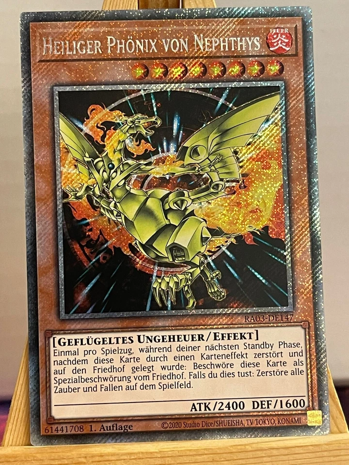 Heiliger Phönix Von Nephthys RA03-DE147 Platinum Secret Rare Deutsch NM YUGIOH - Bild 1 von 1