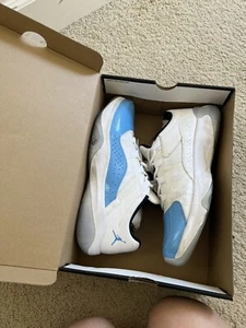 AIR JORDAN 11 CMFT LOW WHITE/UNIVERSITY BLUE-BLACK - Picture 1 of 6
