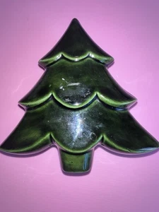 Plato de lata de árbol de Navidad de cerámica hecho a mano con tapa vintage - Imagen 1 de 3