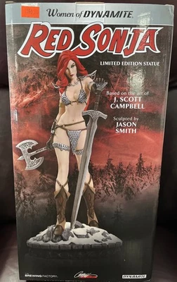 Estatua de Sonja Roja de Mujeres de Dinamita Edición Limitada Blanco y Negro Prueba de Artista Nueva en Caja Foto 1 de 4