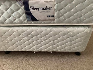 2 x Single bed ensemble (Sleepmaker) - Picture 1 of 2