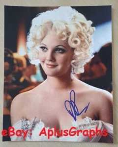 DREW BARRYMORE... Batman Forever Beauty (11x14) SIGNED - Picture 1 of 1