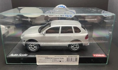 Kyosho Mini-Z Racer Porsche Cayenne Turbo Silver Overland - Image 1 of 4