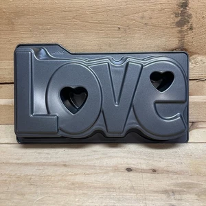 Teglia da forno Wilton a forma di AMORE San Valentino matrimonio anniversario fidanzamento - Foto 1 di 10