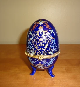 Vintage  ACKO Russian Cobalt Blue Paisley Porcelain Egg Shaped Trinket Box - Picture 1 of 8