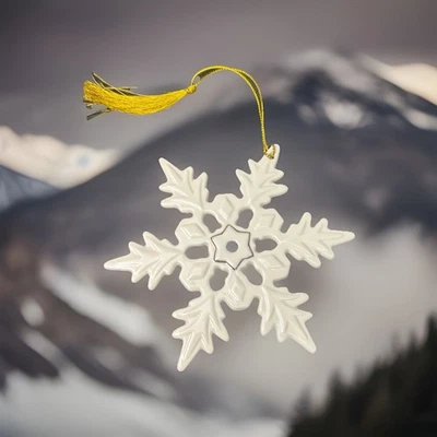 Lenox 2004 Copo de Nieve Joyado Adorno de Navidad Gema Azul Borde de Oro 24K Foto 1 de 4