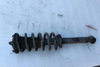 MOLA DE APOIO DE SUSPENSÃO DIANTEIRO LEXUS LS400 1998 - Imagem 1 de 4