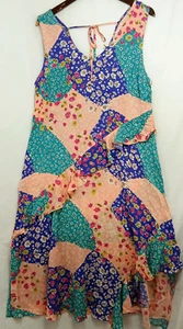 Staffelei Patches Kleid L Neu mit Etikett rosa blau Blumen Boho Rüschen ärmellos V-Ausschnitt - Bild 1 von 16