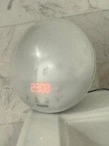 PHILIPS wake-Up light / lamp sunrise therapy-alarm fm radio HF3520 with antenna - Picture 1 of 9