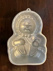 1985 Wilton Cabbage Patch Kids Preemie Cake Pan - Picture 1 of 1