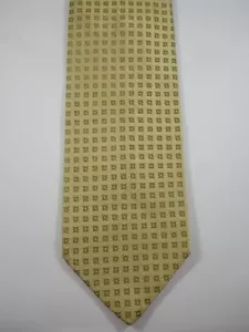 HUGO BOSS GREEN w/ TINY SQUARES GEOMETRIC 100% ITALIAN SILK NECK TIE - Picture 1 of 10