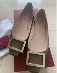 Limited Roger Vivier Beige Gold Pumps 6.0US, 23cm, VHTF R - Picture 1 of 12