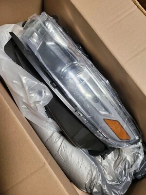 Conjunto de faros laterales para conductor Ford Taurus 2013-14 Police Interceptor nuevo OEM Foto 1 de 2