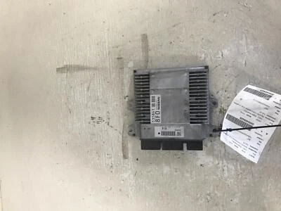 Módulo de control del motor usado (ECM) se adapta a: Nissan Titan 2017 módulo de control electrónico Foto 1 de 4