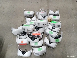 24 x Oculus Quest 2 VR Headset For parts- Needs Repair - Bild 1 von 4