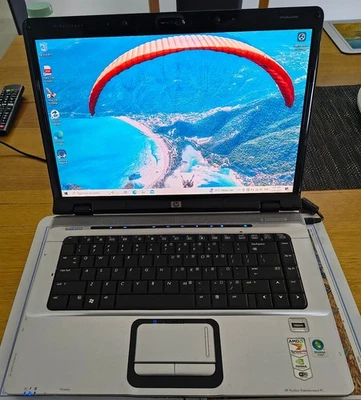 HP Pavilion dv6601AX Laptop WIN 10 Home - image 1 of 4