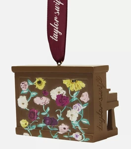 Taylor Swift 🎄 ORNAMENTO PIANOFORTE ACUSTICO ~ 2024 Natale epoche natalizie 🎹 prevendita - Foto 1 di 1