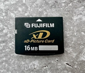Fujifilm xD Picture Card 16MB For Olympus and Fujifilm Digital Cameras - working - Picture 1 of 2