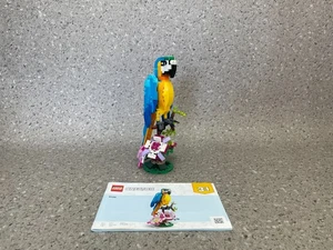 LEGO ® Creator 31136 exotic parrot - Picture 1 of 5