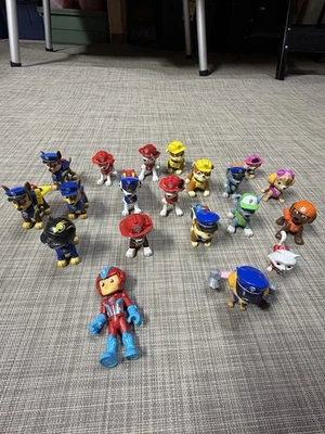 Paw Patrol Lot of 20 Mixed Figures Toy Action Figures - Image 1 of 4