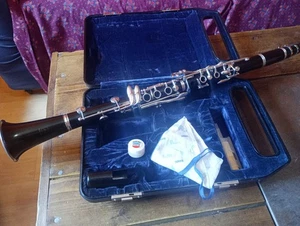 YAMAHA YCL-23N Clarinet w/ Hard case - Picture 1 of 24
