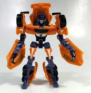 HASBRO 2010 TRANSFORMERS HFTD SCOUT CLASS OIL PAN 100% COMPLETE - Picture 1 of 15