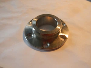6 bolt freewheel mount for REVERSE threaded freewheel. - Picture 1 of 4