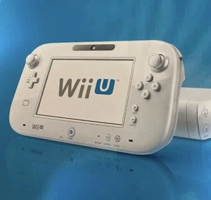 Wii U Cuerpo Blanco con Mario Kart & Smash Bros. Consola 32gb Japón - Imagen 1 de 16