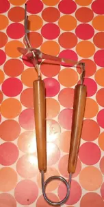 Bakelit Gabel gefedert hellbraun Butterscotch Vintage Fleisch Serviergabel - Bild 1 von 14