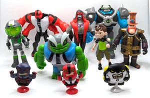 10 - Ben 10 Alien Action Figure e Ventosa Alieni tra cui alcuni si accendono - Foto 1 di 8