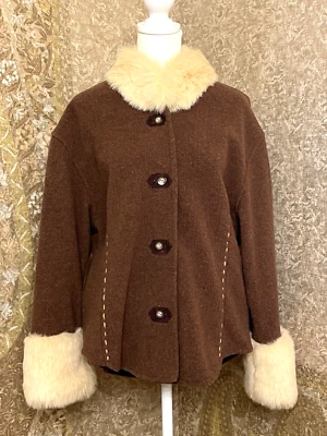 Chaqueta Tasha Polizzi Imitación Piel y Vellón Suroeste Mujer L Marrón Western Ranch Foto 1 de 4