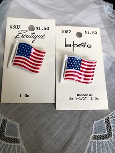Vintage 1" Buttons 2 Cards La Petite 1-1/2" Washable Flag Button Boutique 12-17 - Picture 1 of 4