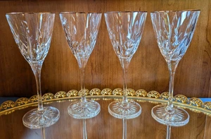4 elegantes copas de vino con borde dorado de 7,5", corte profundo CASSANDRA Cristal d'Arques Francia - Imagen 1 de 5