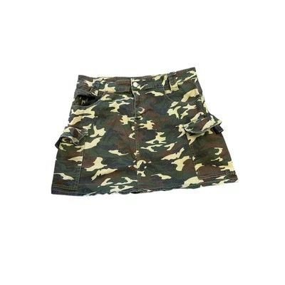 Minifalda camuflada casi famosa L cremallera frontal botón utilitario grunge Y2K ropa de calle Foto 1 de 4