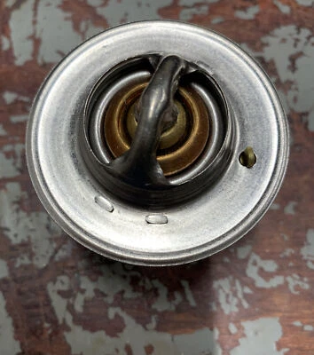 Termostato Beck/Arnley NOS compatible con 89-01 Peug, parte Saab #143-0776.  Foto 1 de 4